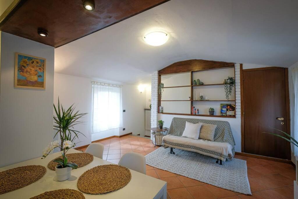 Intero Alloggio: Frida'S Apartment Bergamo Dış mekan fotoğraf